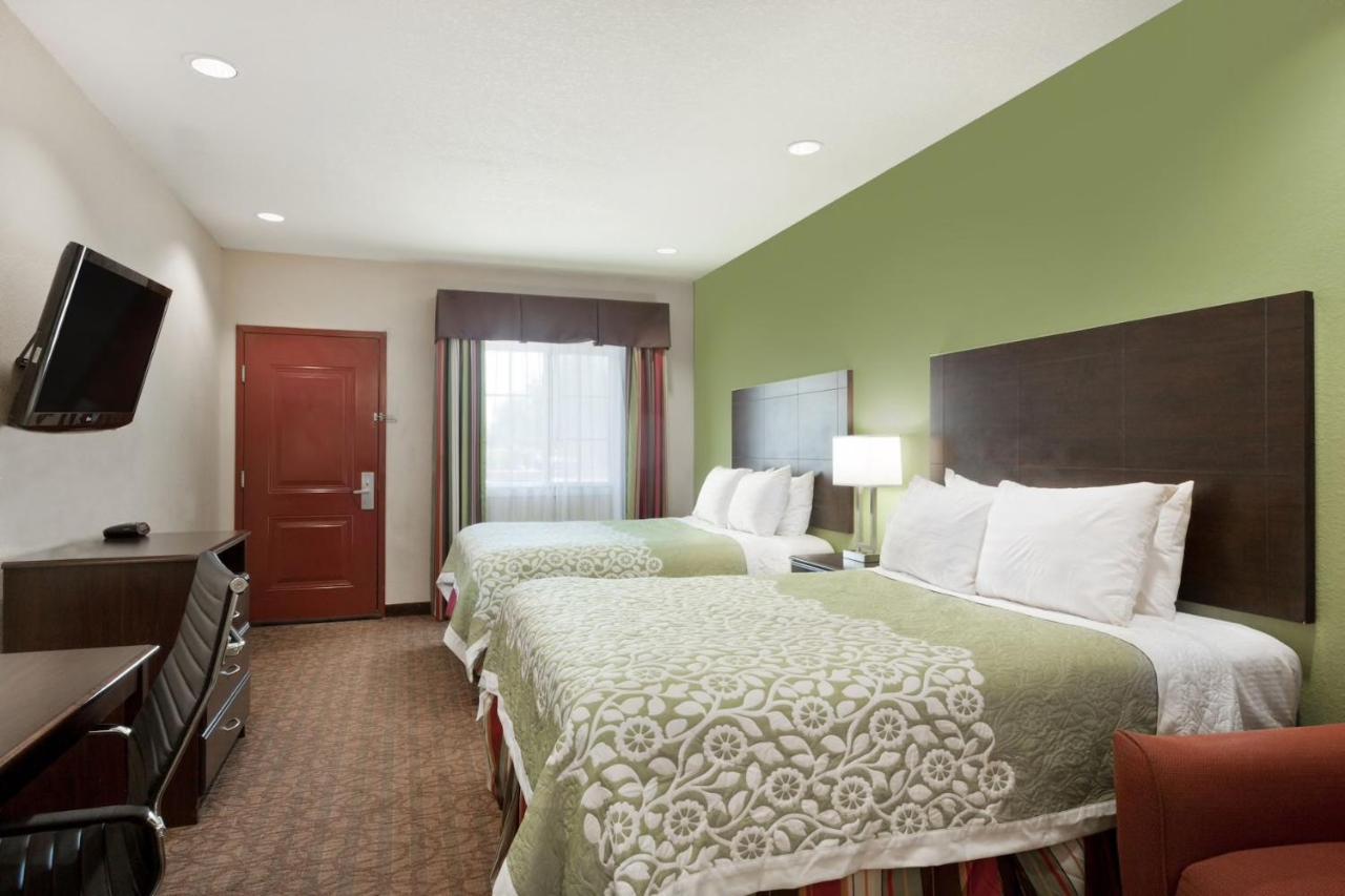 Lone Star Inn Kenedy Экстерьер фото