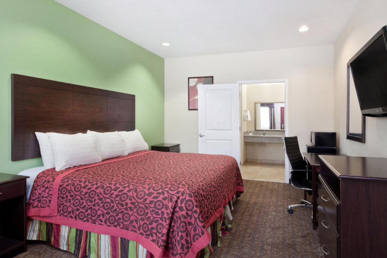 Lone Star Inn Kenedy Экстерьер фото